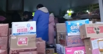 饞嘴郎云南曲靖宣威格宜鎮加盟店已經完成上貨，敬請期待試營